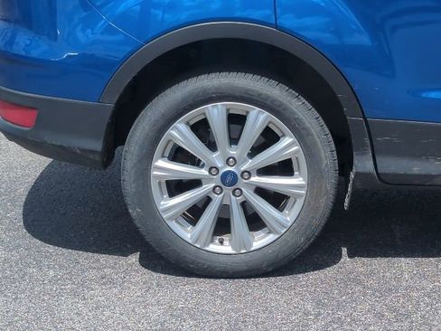 Used 2019 Ford Escape SEL AWD/4WD image 12