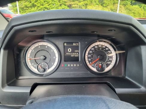 Used 2024 RAM 1500 Classic SLT AWD/4WD image 20