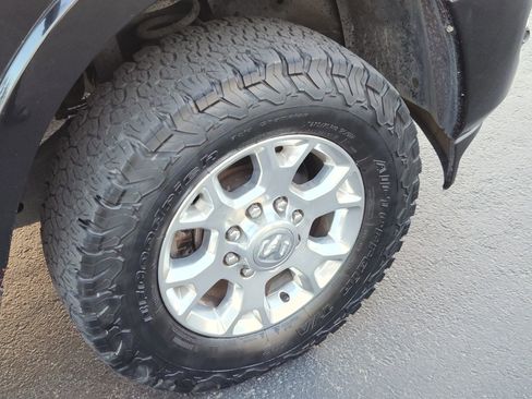 Used 2020 RAM 2500 Laramie image 6