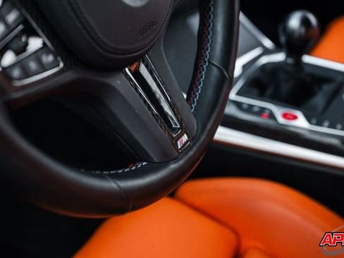 Used 2021 BMW M3 MANUAL w/ M Carbon Exterior Package image 19