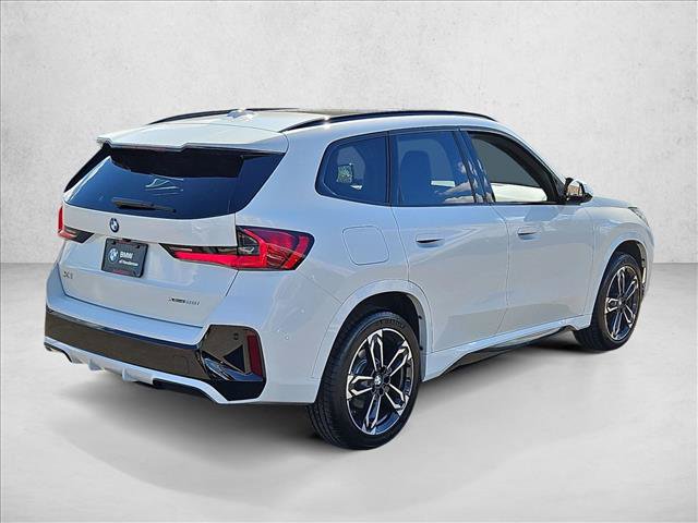 Used 2026 BMW X1 xDrive28i w/ M Sport Package AWD/4WD image 5