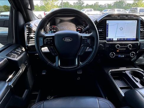Used 2022 Ford F250 Lariat w/ Lariat Ultimate Package AWD/4WD image 11