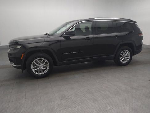Used 2021 Jeep Grand Cherokee L Laredo w/ Luxury Tech Group I image 2