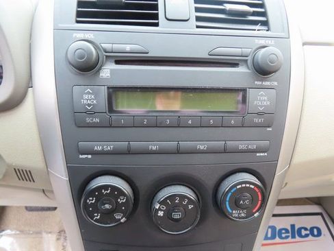 Used 2009 Toyota Corolla LE image 21