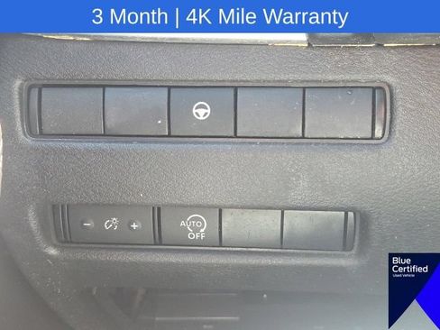 Used 2023 Nissan Rogue SV FWD image 25