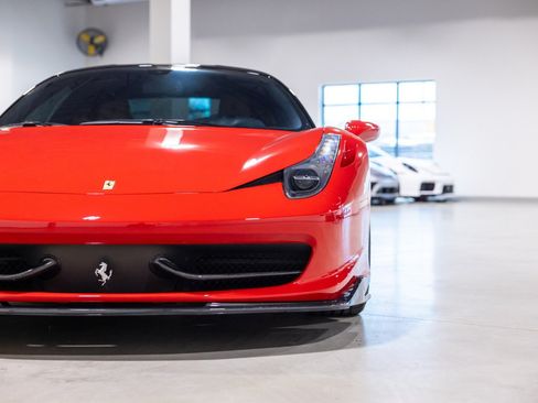 Used 2012 Ferrari 458 Italia Coupe RWD image 20