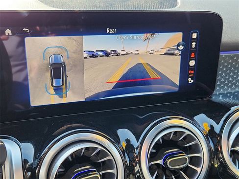 Certified 2024 Mercedes-Benz EQB 250+ image 19