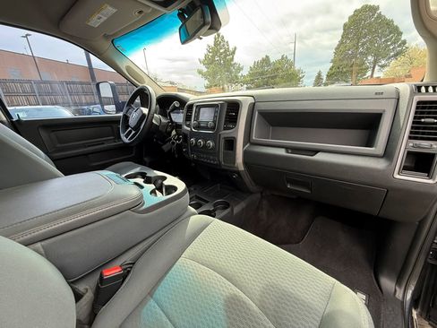 Used 2015 RAM 2500 Tradesman w/ Chrome Appearance Group image 26