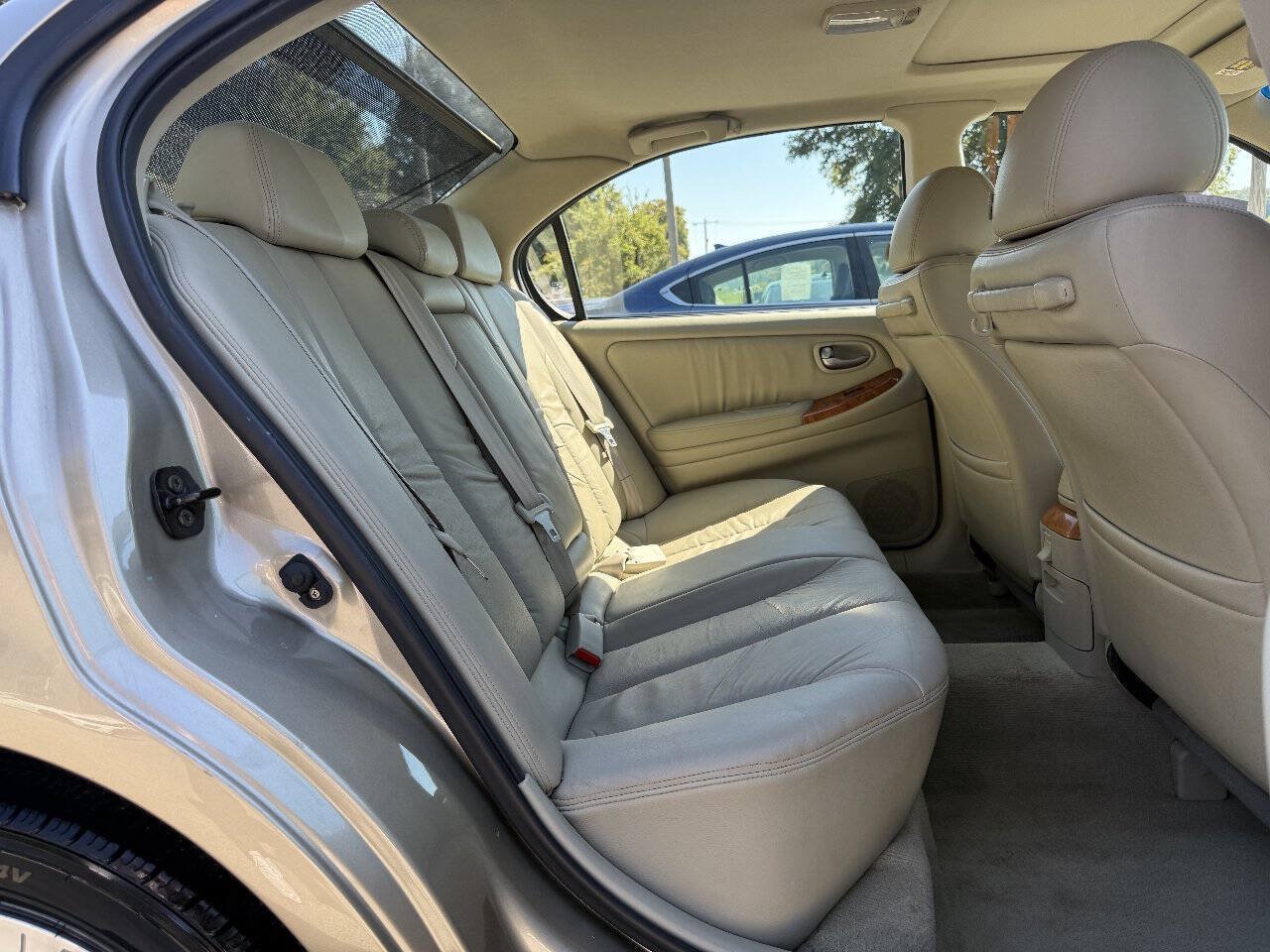Used 2004 INFINITI I35 FWD image 16
