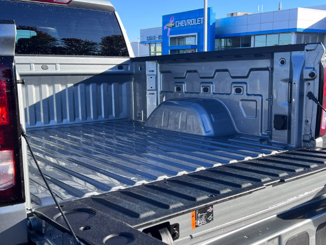 Used 2024 GMC Sierra 1500 Elevation w/ Max Trailering Package AWD/4WD image 9