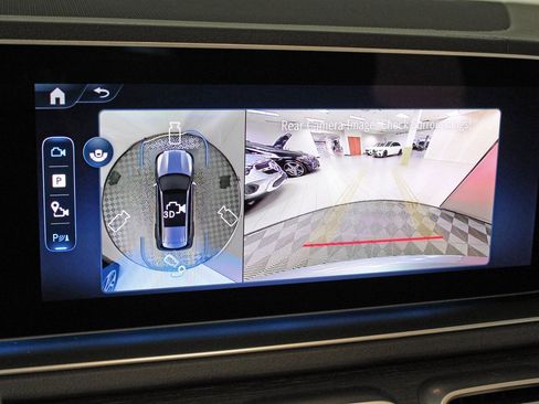 Certified 2025 Mercedes-Benz GLS 450 4MATIC image 22