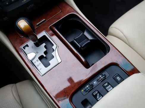 Used 2011 Lexus GS 450h w/ Preferred Accessory Package image 35