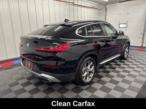 Used 2025 BMW X4 xDrive30i AWD/4WD image 3