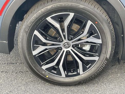 New 2026 Toyota Crown XLE image 14