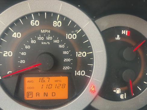 Used 2009 Toyota RAV4 Limited AWD/4WD image 44