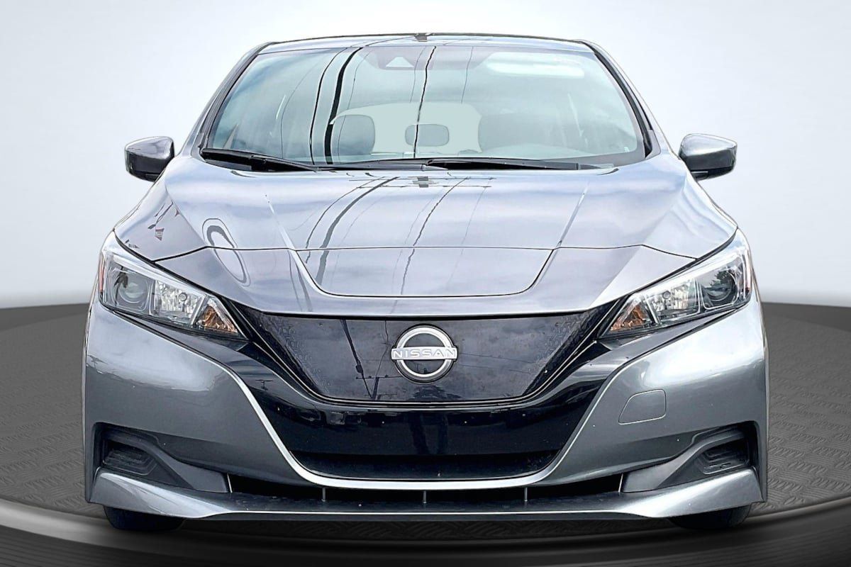 Used 2023 Nissan Leaf S FWD image 3