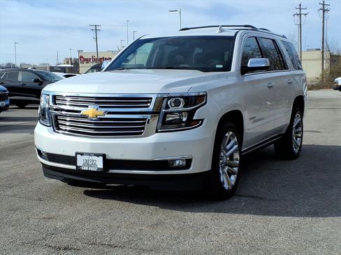 Used 2020 Chevrolet Tahoe Premier w/ Premier Plus Edition image 2