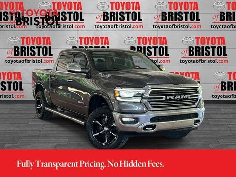 Used 2022 RAM 1500 Laramie AWD/4WD image 1