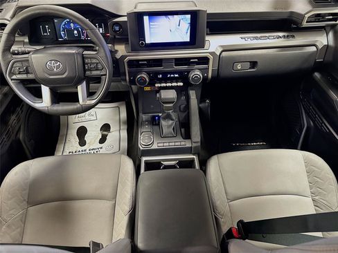 Used 2024 Toyota Tacoma SR5 RWD image 21