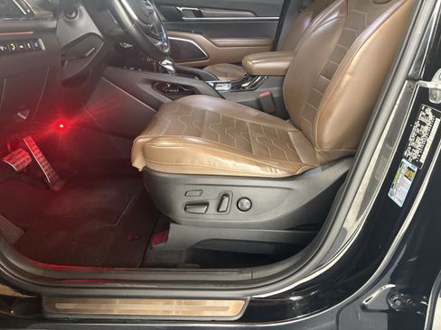 Used 2020 Kia Telluride SX w/ SX Prestige Package image 43