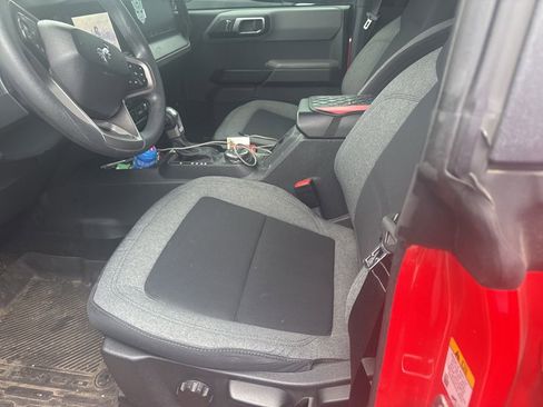 Used 2023 Ford Bronco 4-Door image 11