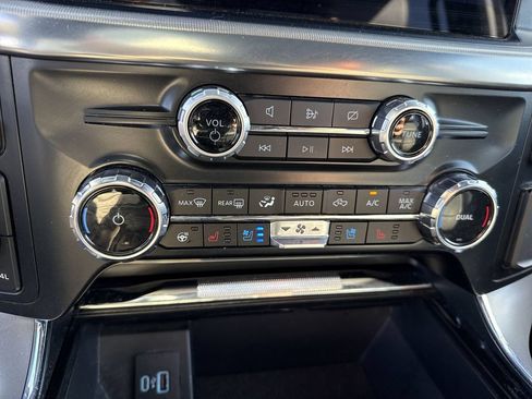 Certified 2024 Ford F150 Lariat AWD/4WD image 35