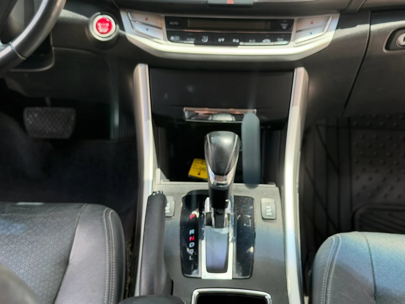 Used 2015 Honda Accord EX-L image 29