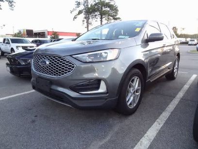 Used 2023 Ford Edge SEL
