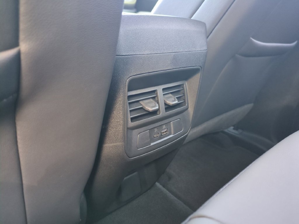 New 2026 Chevrolet Colorado ZR2 w/ Technology Package AWD/4WD image 34