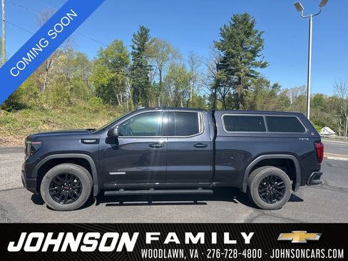 Used 2023 GMC Sierra 1500 Elevation image 3