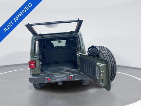 Used 2022 Jeep Wrangler Unlimited Sport w/ Sun And Sound Package AWD/4WD image 23