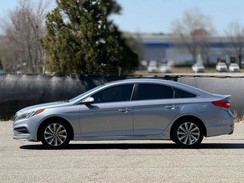 Used 2015 Hyundai Sonata Sport w/ Option Group 03 FWD image 8