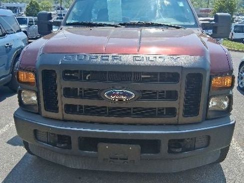 Used 2009 Ford F250 XL AWD/4WD image 4