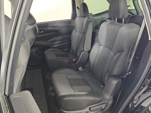 Used 2025 Subaru Ascent Premium AWD/4WD image 24
