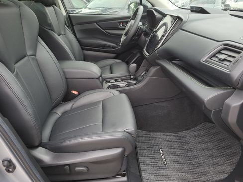 Certified 2025 Subaru Ascent Bronze Edition AWD/4WD image 9