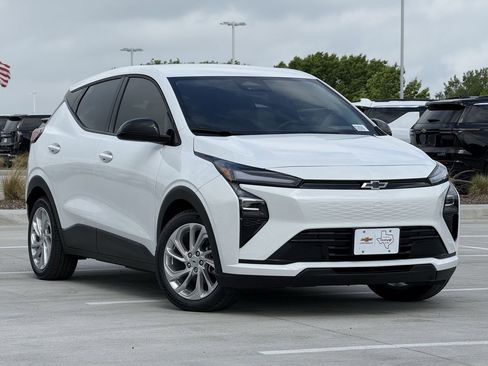 New 2027 Chevrolet Bolt LT image 2