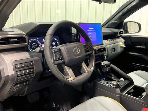 New 2026 Toyota Tacoma 4x4 Double Cab Hybrid image 6