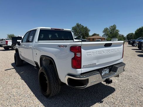 Used 2022 Chevrolet Silverado 2500 LT w/ Fleet Comfort Package AWD/4WD image 7
