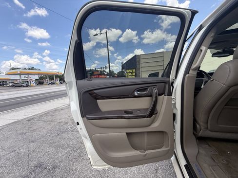 Used 2014 GMC Acadia Denali FWD image 13