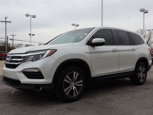 Used 2016 Honda Pilot EX image 5