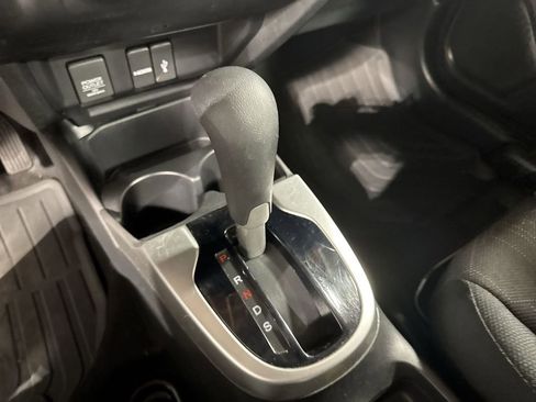 Used 2015 Honda Fit EX image 26