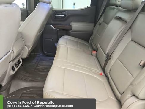 Used 2019 GMC Sierra 1500 SLT w/ X31 Off-Road Package AWD/4WD image 20