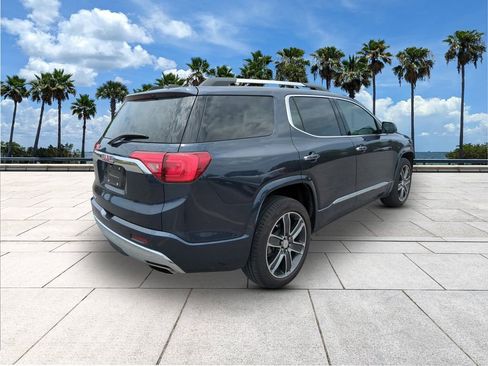 Used 2018 GMC Acadia Denali w/ Technology Package FWD image 6