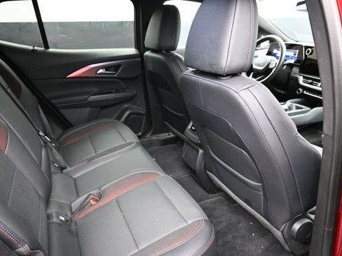Used 2024 Chevrolet Equinox EV RS FWD image 14