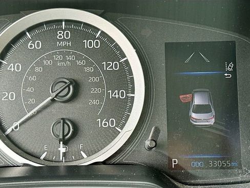 Used 2021 Toyota Corolla LE image 13