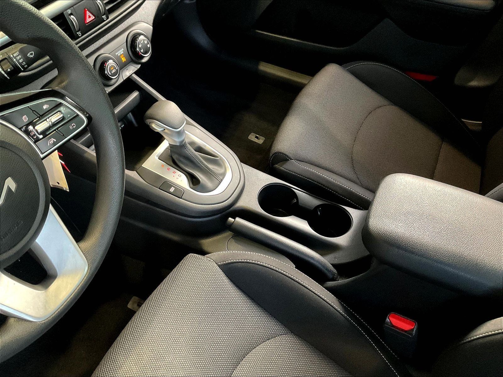Used 2023 Kia Forte LXS w/ LXS Technology Package FWD image 16