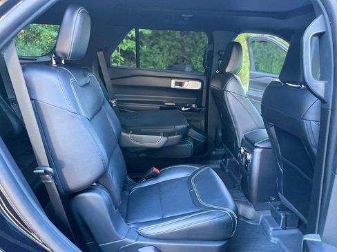 Used 2023 Ford Explorer ST w/ Equipment Group 401A AWD/4WD image 22