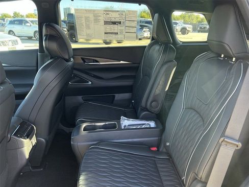 New 2026 INFINITI QX60 Autograph image 26