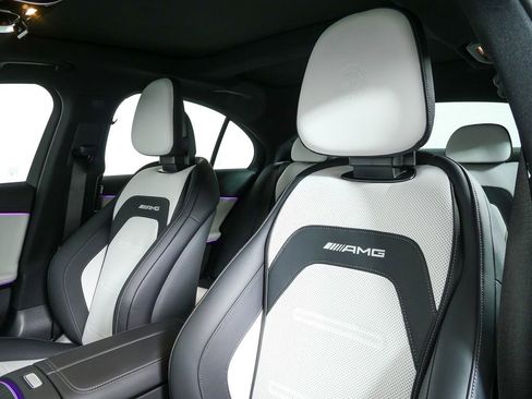 Used 2025 Mercedes-Benz E 53 AMG e 4MATIC Sedan image 5