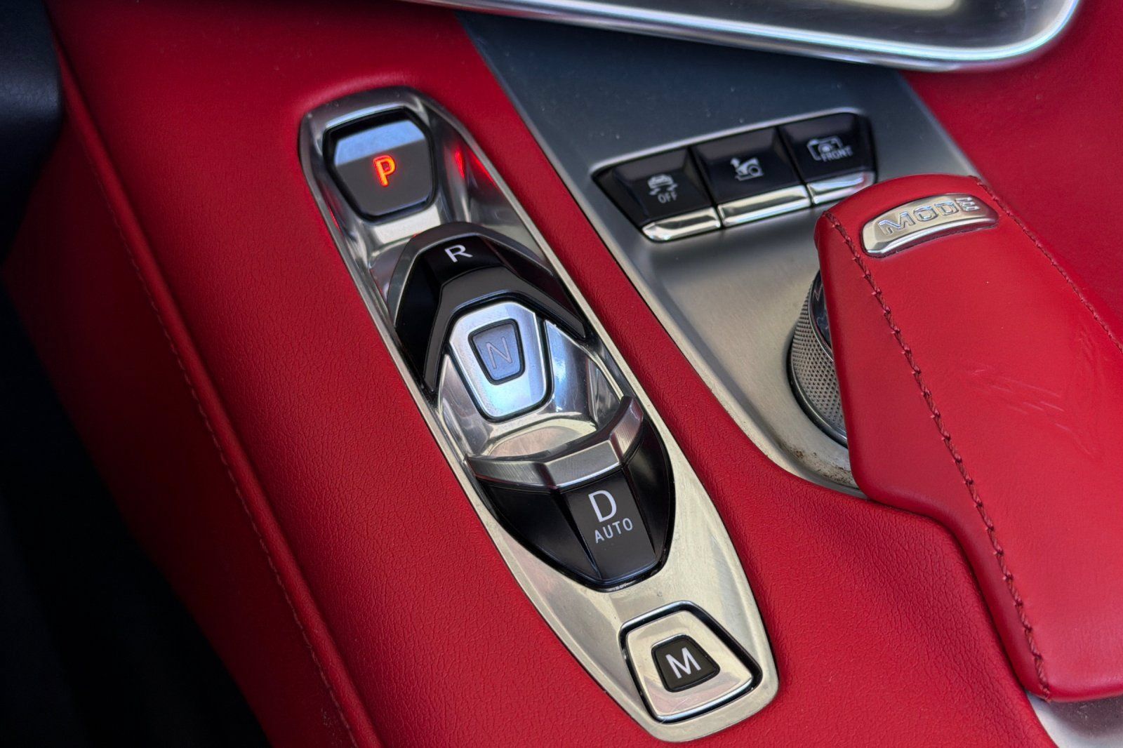 Used 2022 Chevrolet Corvette Stingray Preferred Conv w/ Z51 Performance Package RWD image 22